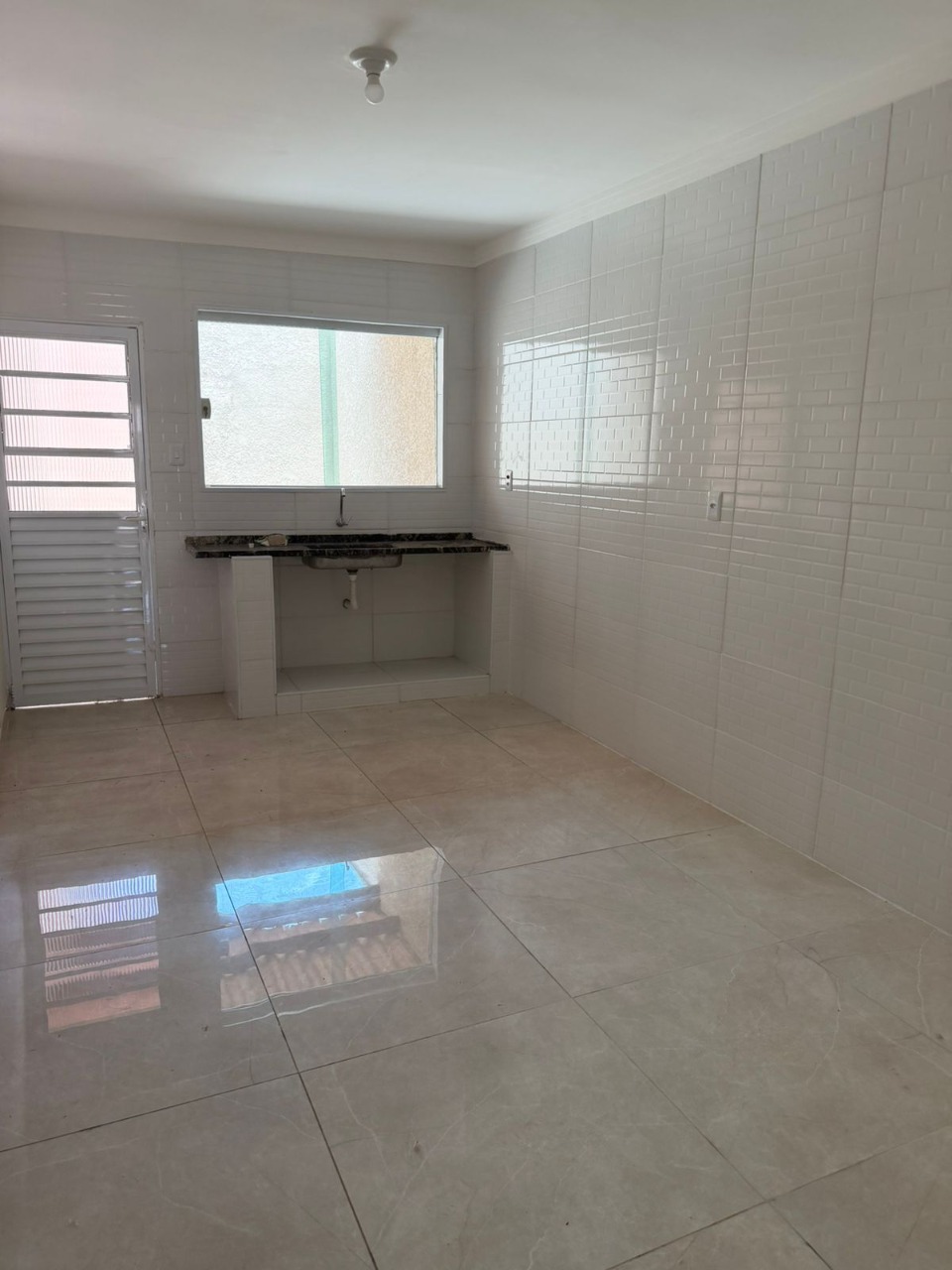 Casa, 2 quartos, 65 m² - Foto 4