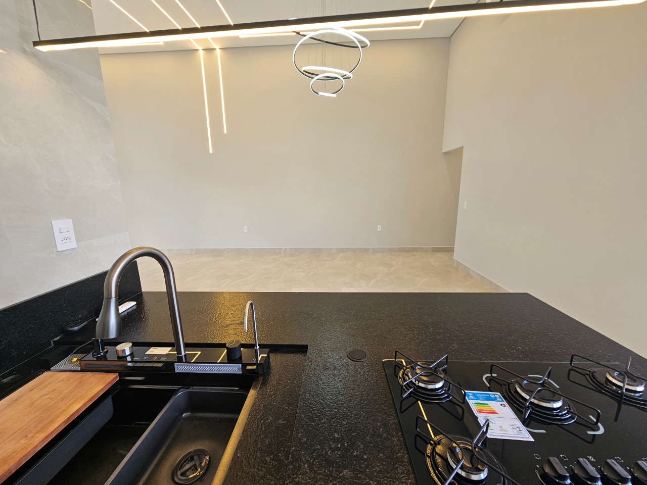 Casa, 3 quartos, 185 m² - Foto 4