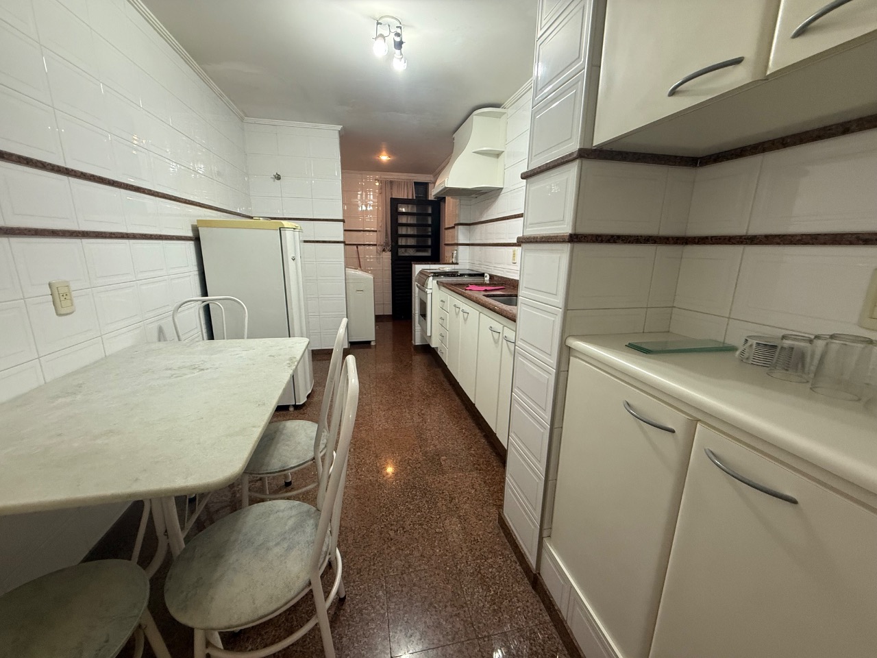 Apartamento, 2 quartos, 60 m² - Foto 2
