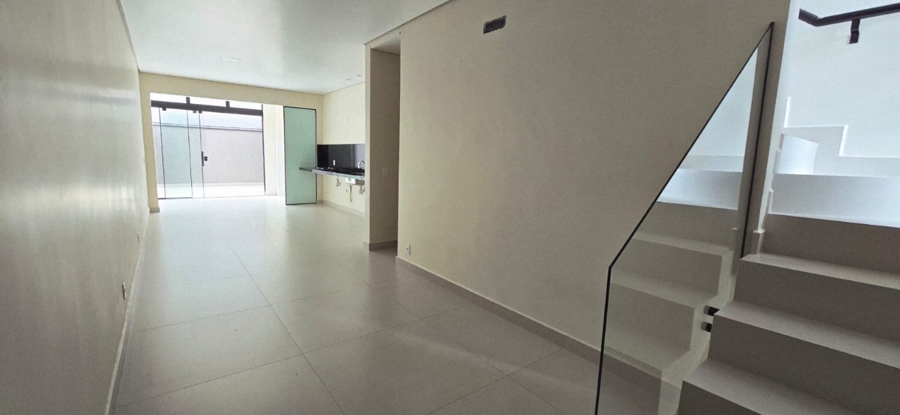 Casa, 2 quartos, 86 m² - Foto 1