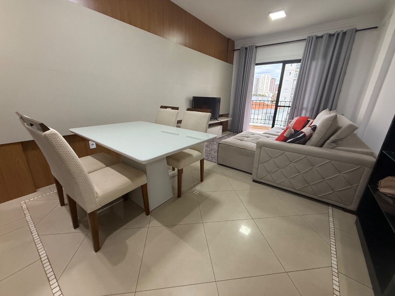 Apartamento, 2 quartos, 81 m² - Foto 1