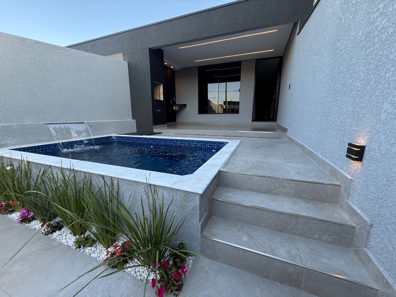 Casa, 2 quartos, 98 m² - Foto 1