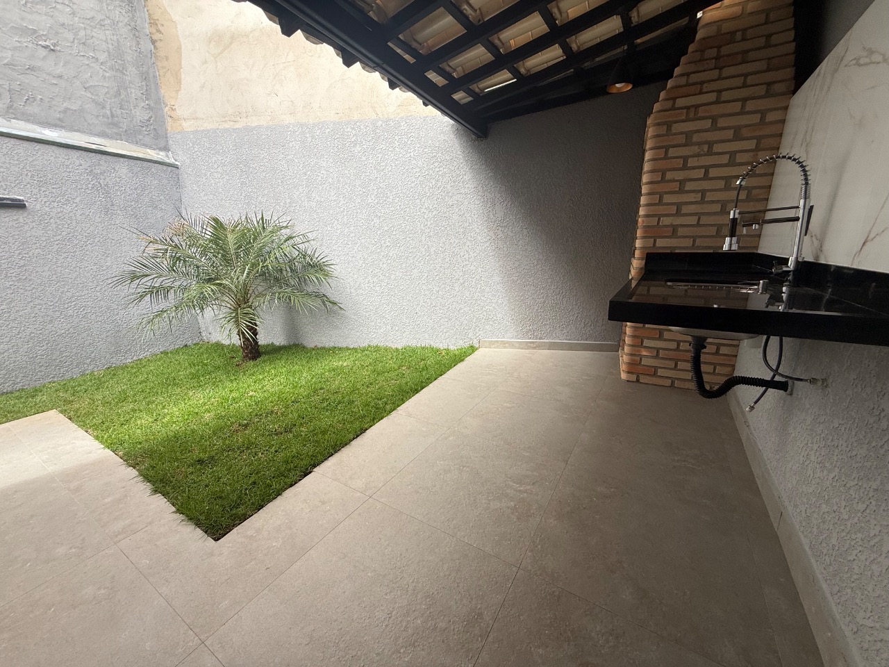 Casa, 3 quartos, 90 m² - Foto 1