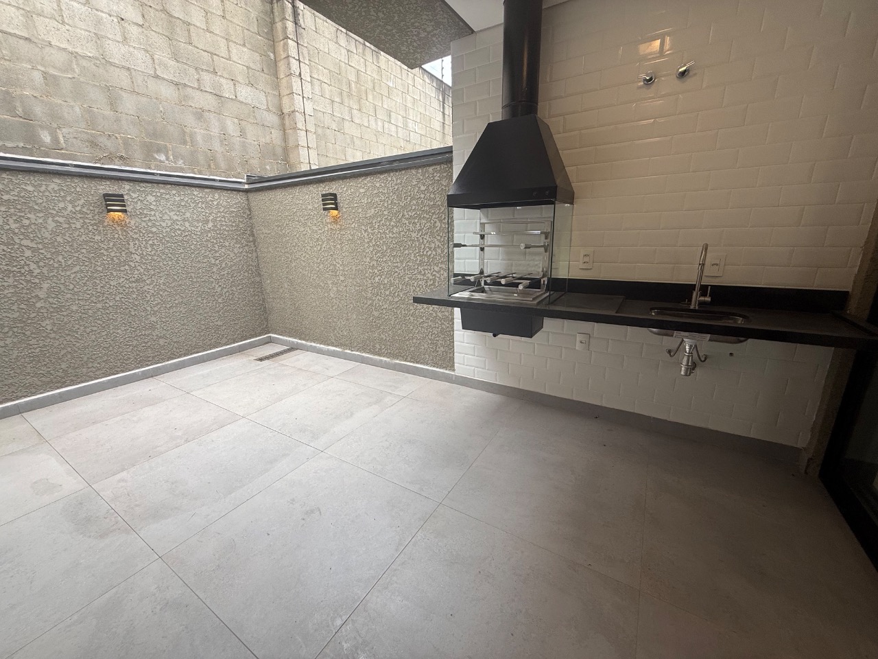 Casa, 3 quartos, 99 m² - Foto 2