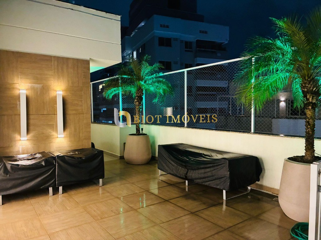 Cobertura, 3 quartos, 240 m² - Foto 8