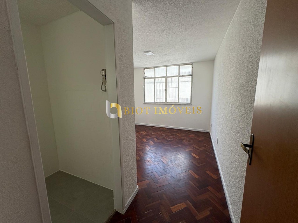 Apartamento, 2 quartos, 60 m² - Foto 2