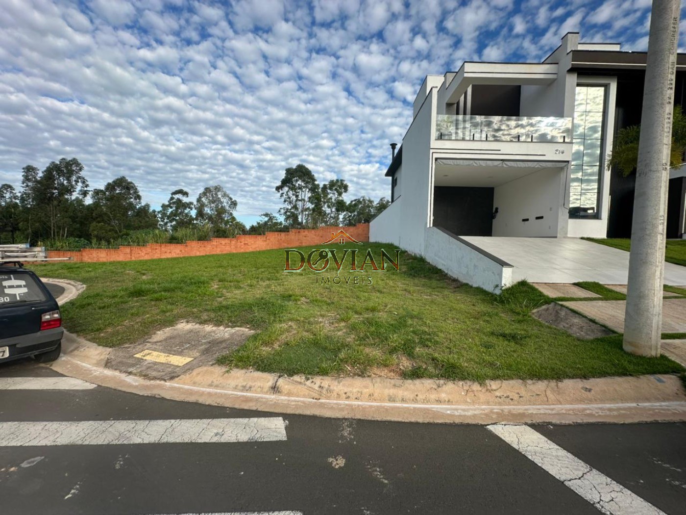 Terreno, 300 m² - Foto 1