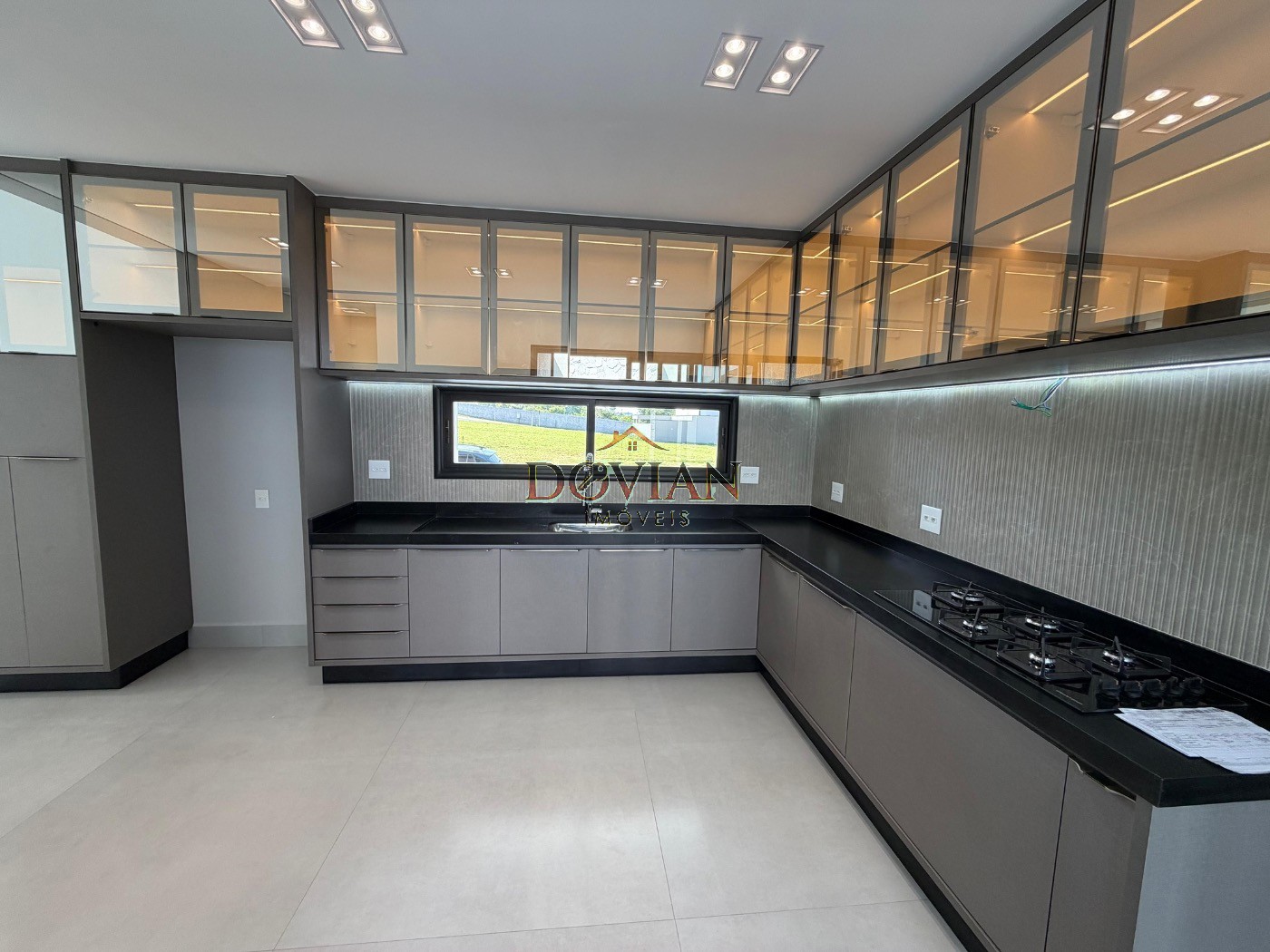 Casa, 3 quartos, 300 m² - Foto 6