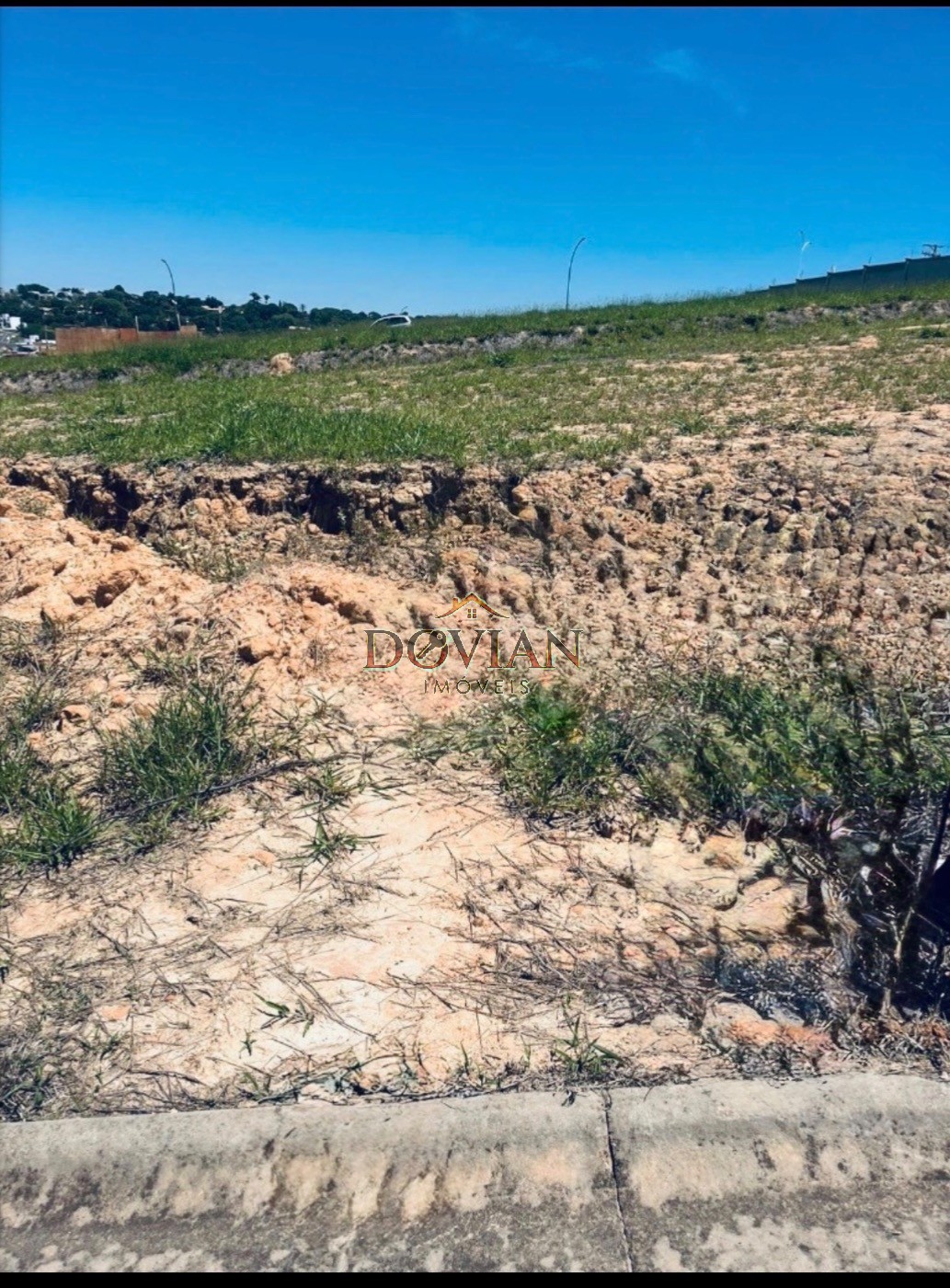 Terreno, 300 m² - Foto 1