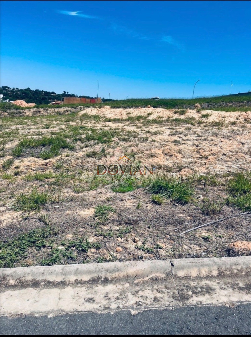 Terreno, 300 m² - Foto 1
