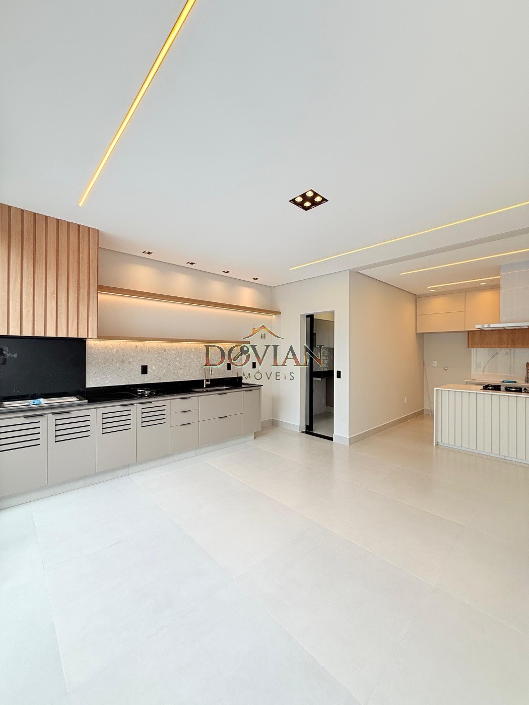 Casa, 3 quartos, 300 m² - Foto 4