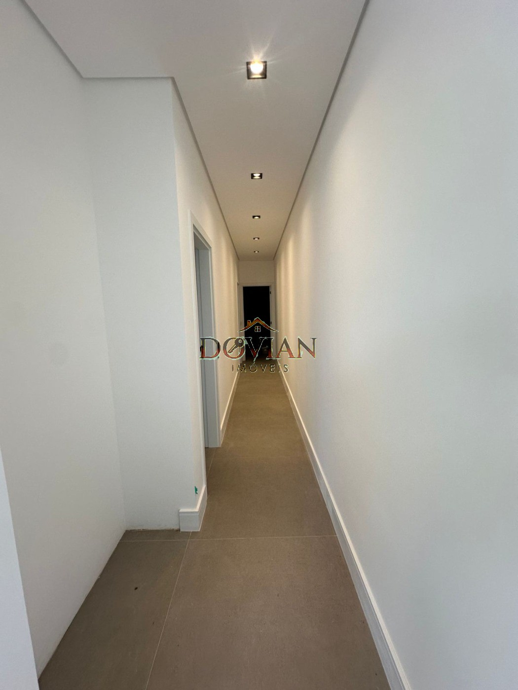 Casa, 3 quartos, 250 m² - Foto 19