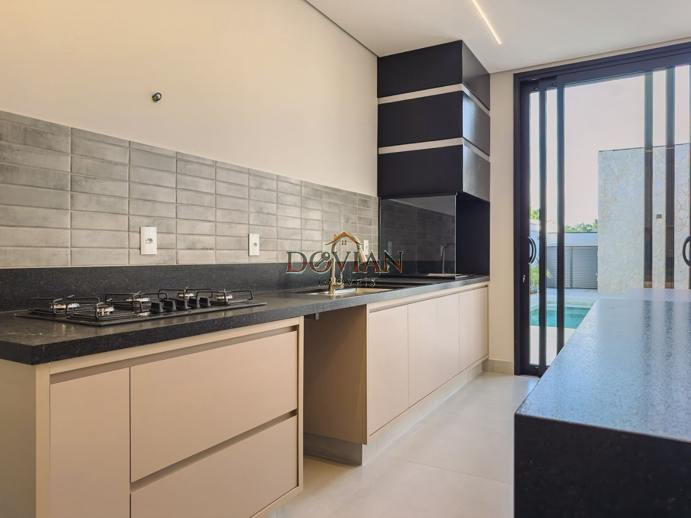 Casa, 3 quartos, 330 m² - Foto 15