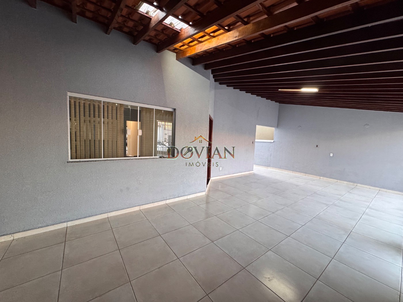 Casa, 3 quartos, 250 m² - Foto 2