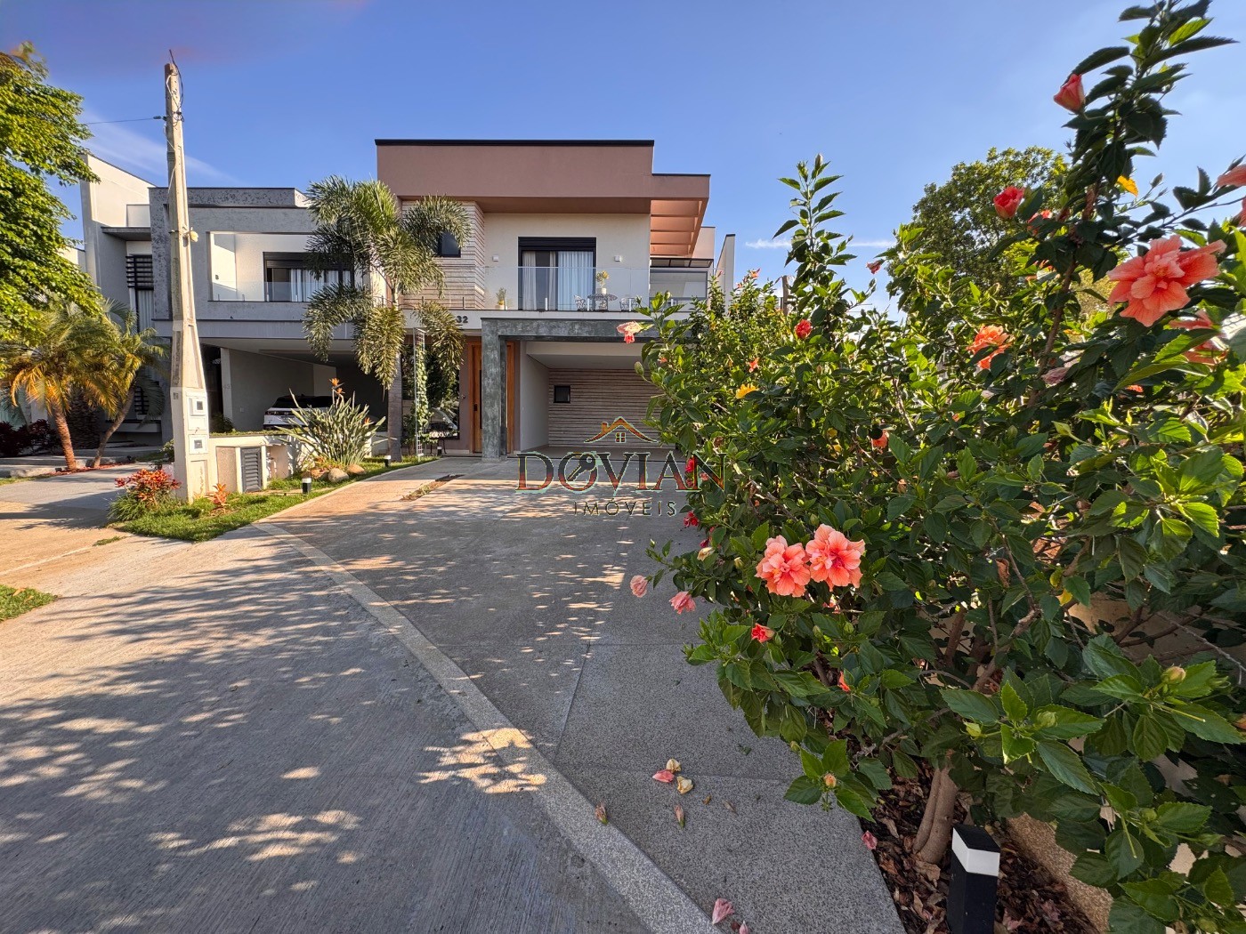 Casa, 4 quartos, 315 m² - Foto 2
