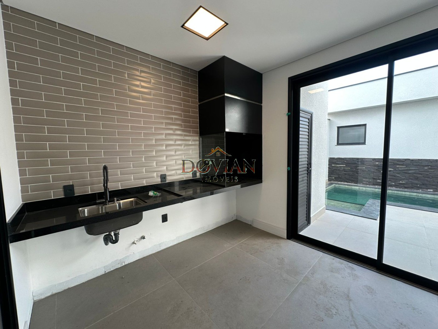 Casa, 3 quartos, 250 m² - Foto 11