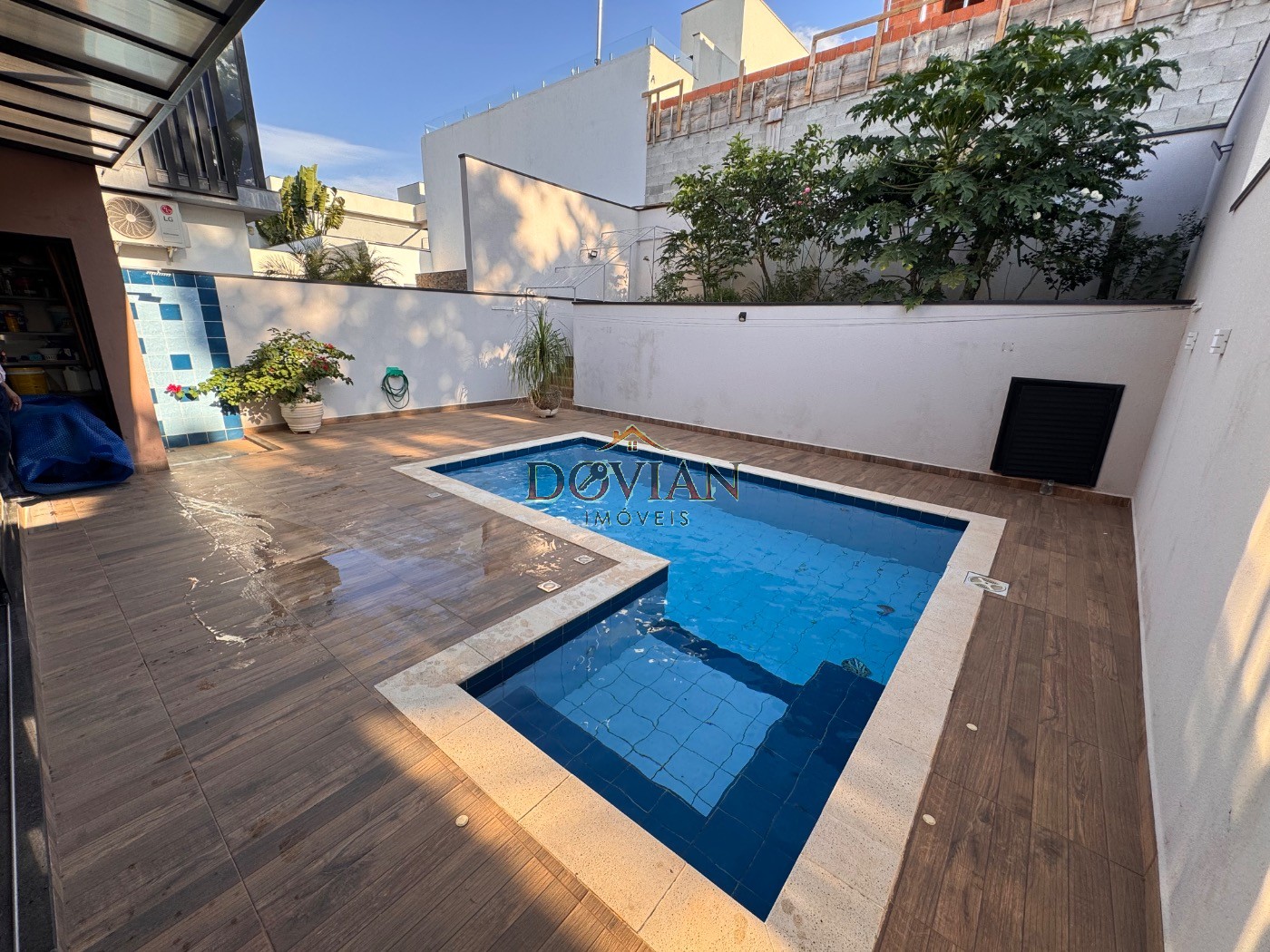 Casa, 4 quartos, 315 m² - Foto 35