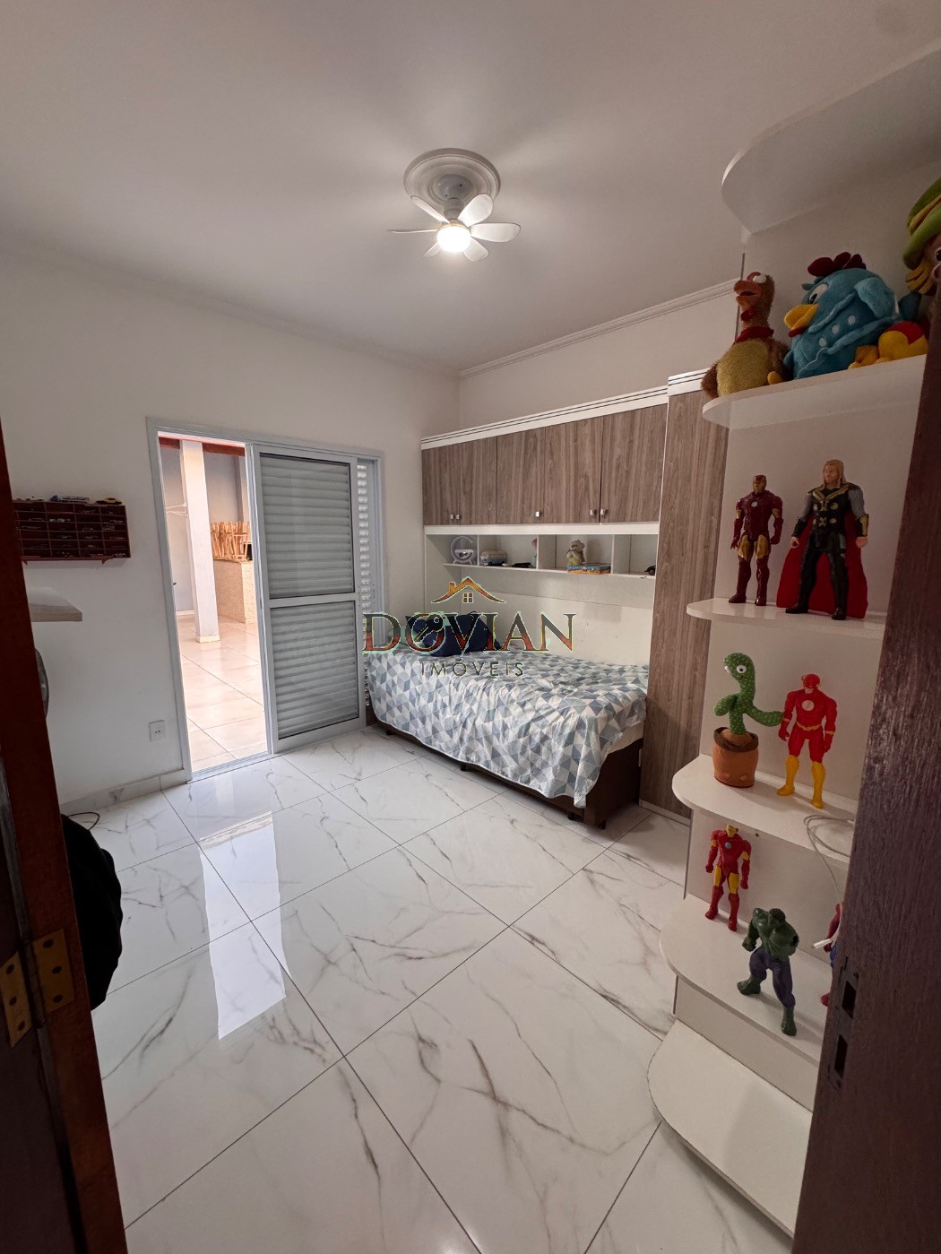 Casa, 3 quartos, 250 m² - Foto 18