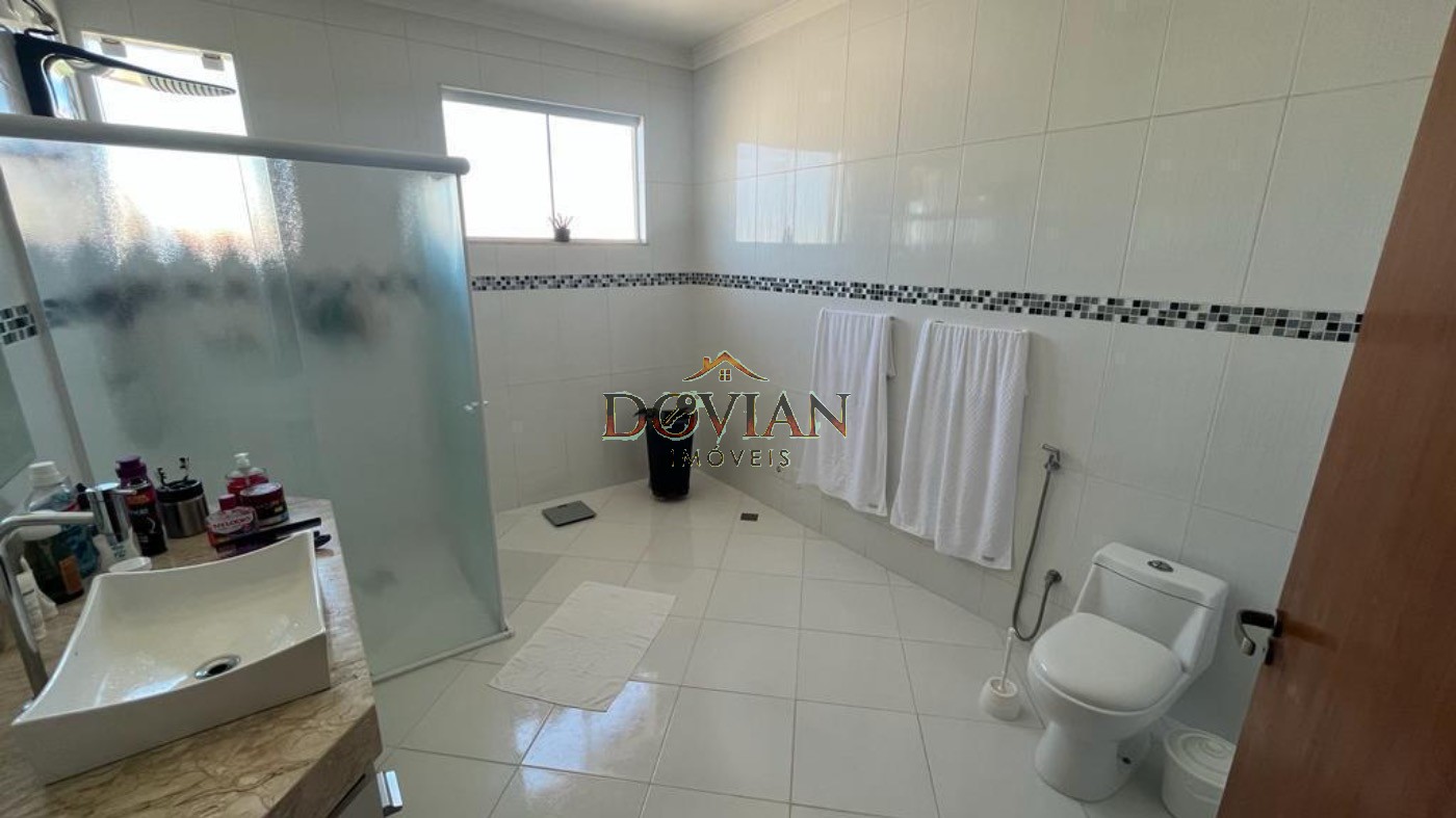 Casa, 3 quartos, 250 m² - Foto 38