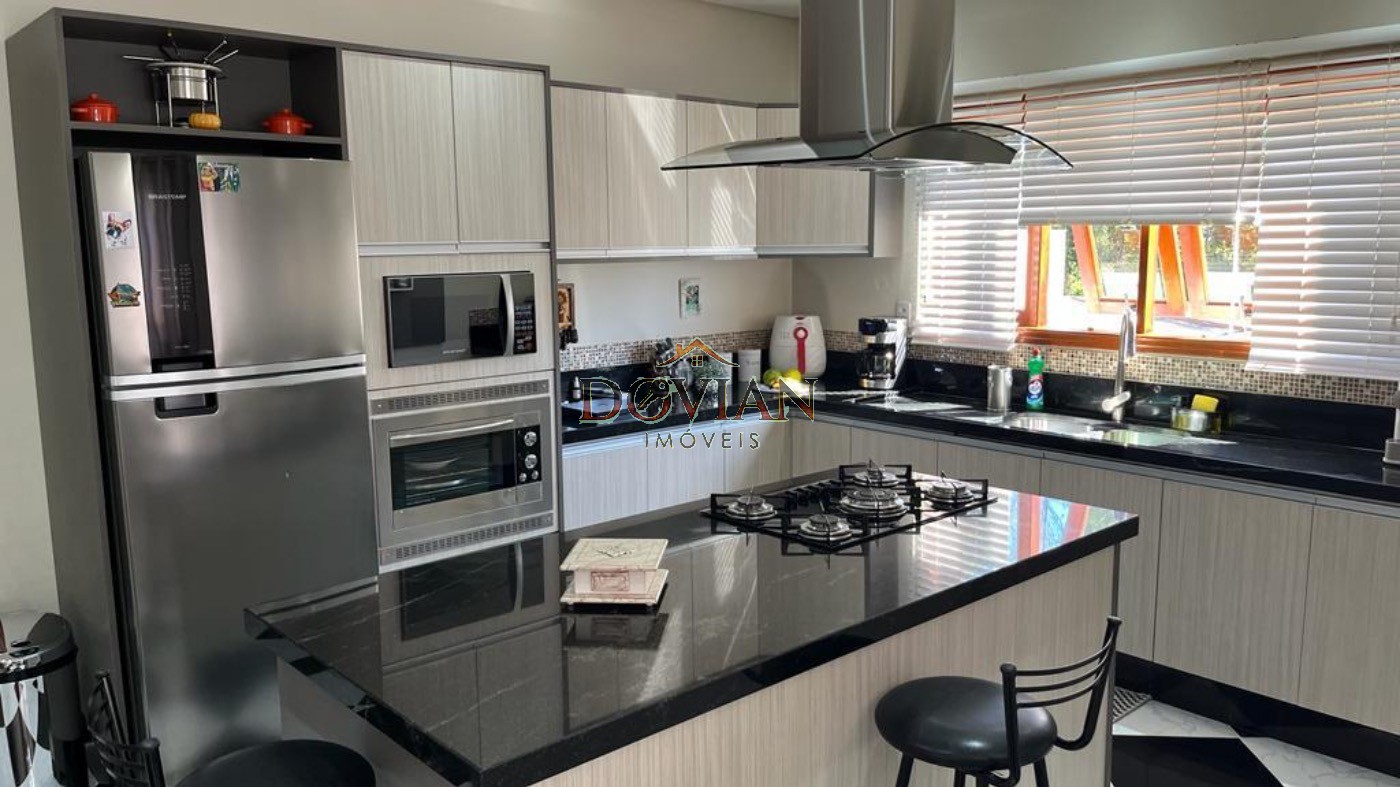 Casa, 3 quartos, 250 m² - Foto 15