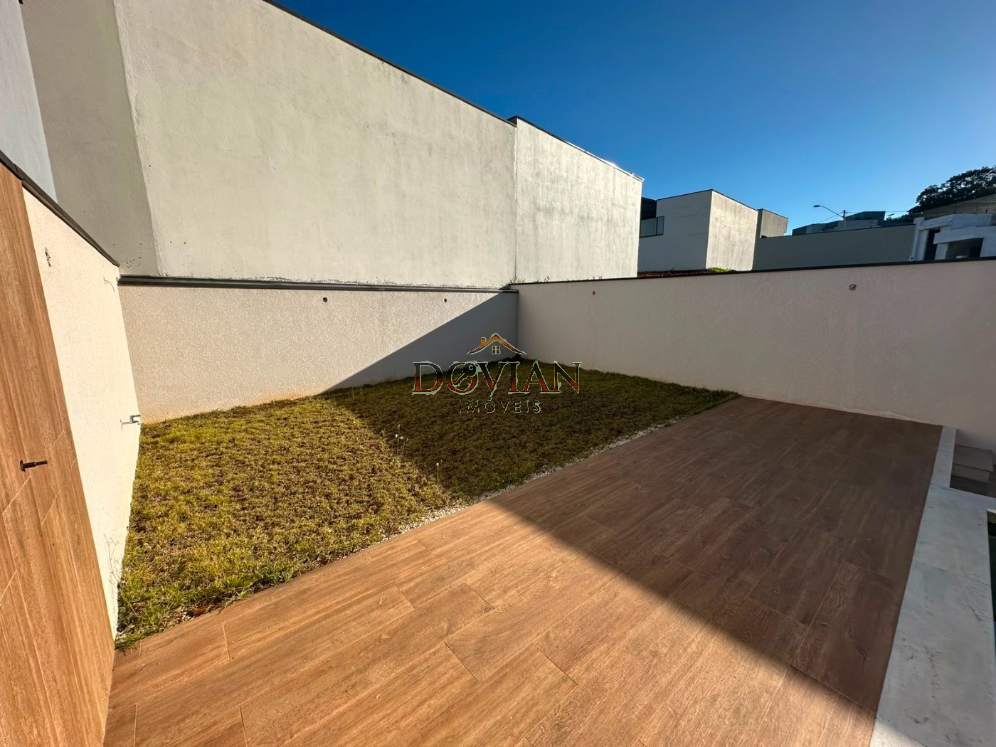Casa, 3 quartos, 245 m² - Foto 24