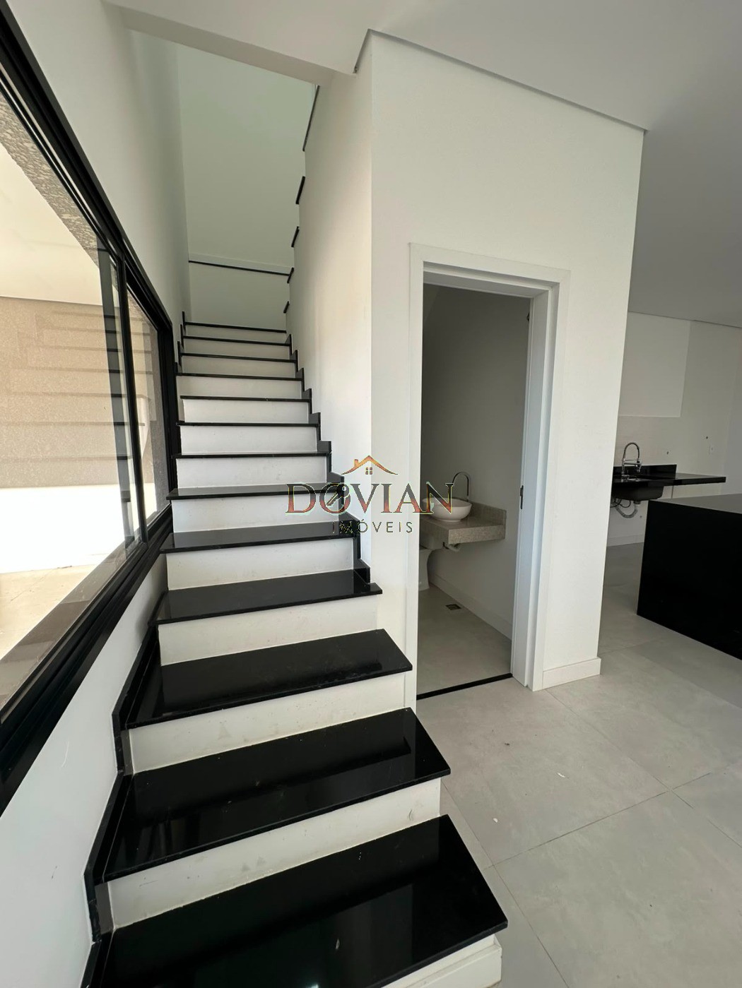 Casa, 3 quartos, 245 m² - Foto 28