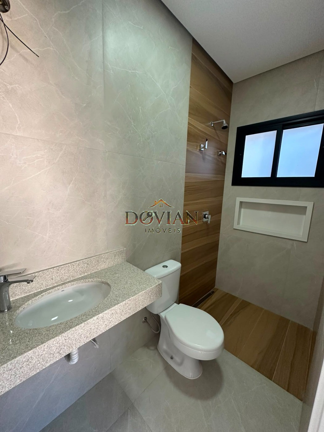 Casa, 3 quartos, 245 m² - Foto 43