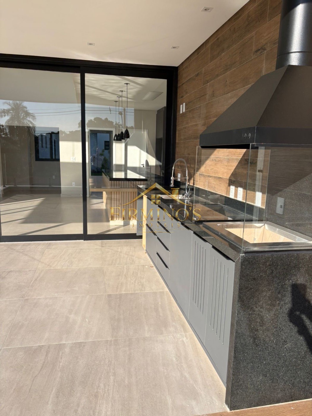 Casa, 4 quartos, 325 m² - Foto 13