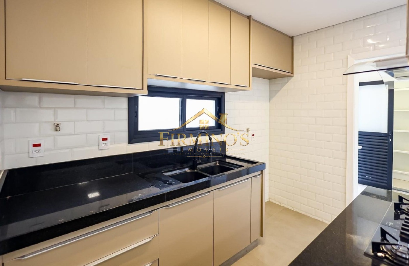 Casa, 3 quartos, 215 m² - Foto 10