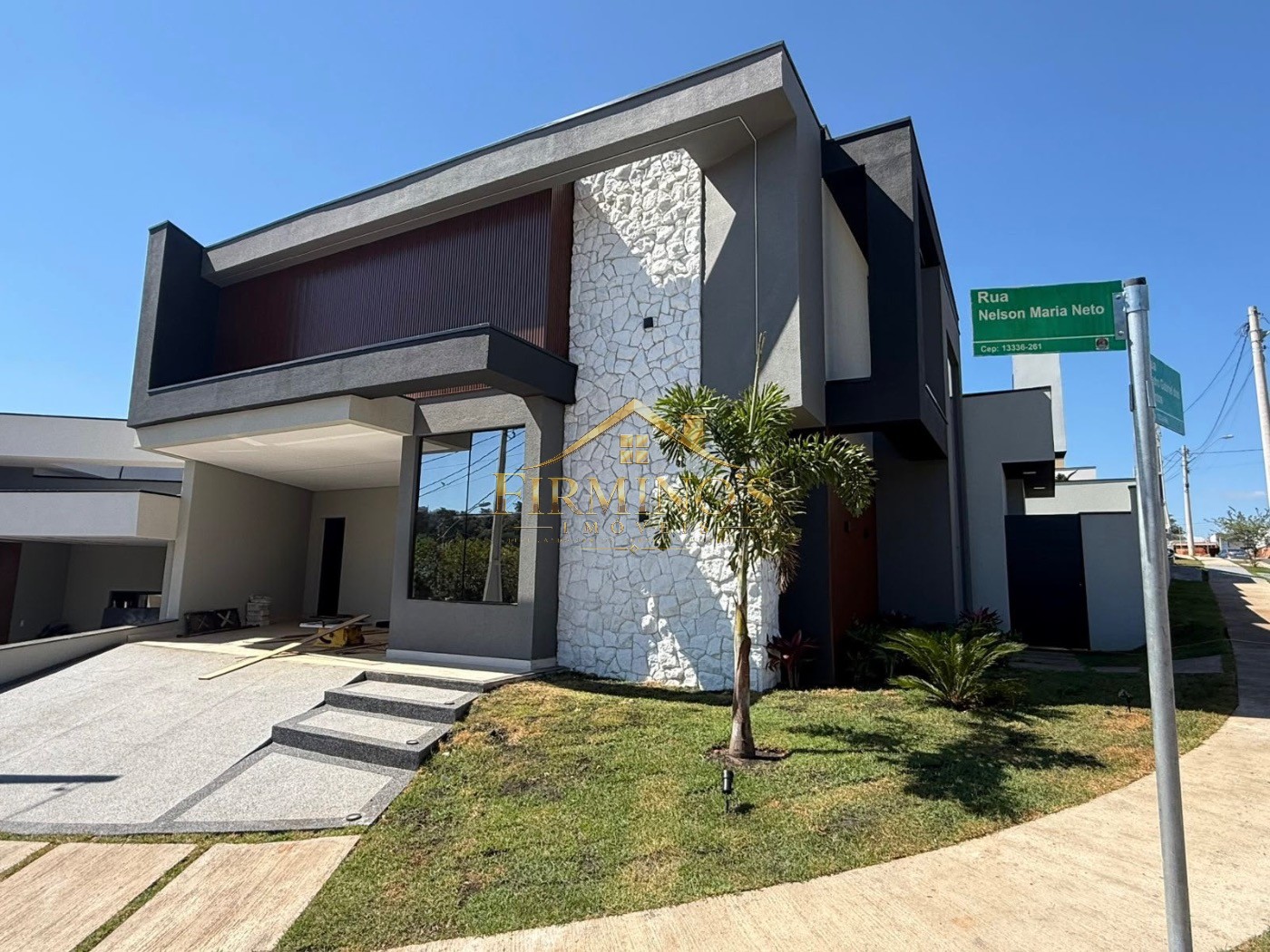 Casa, 3 quartos, 372 m² - Foto 1