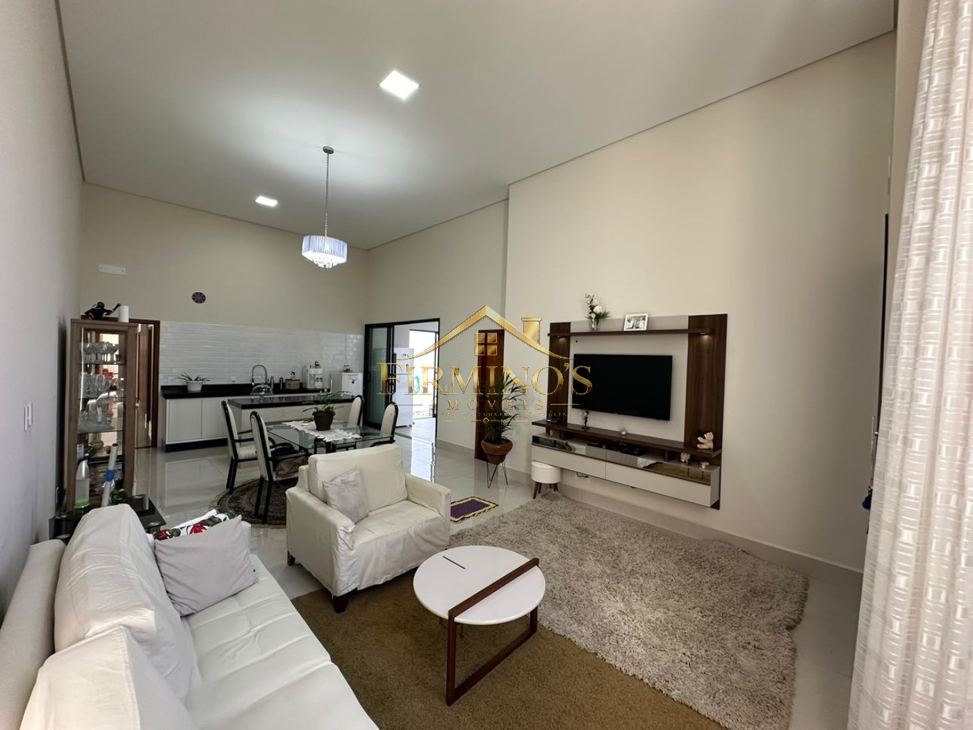 Casa, 3 quartos, 306 m² - Foto 4