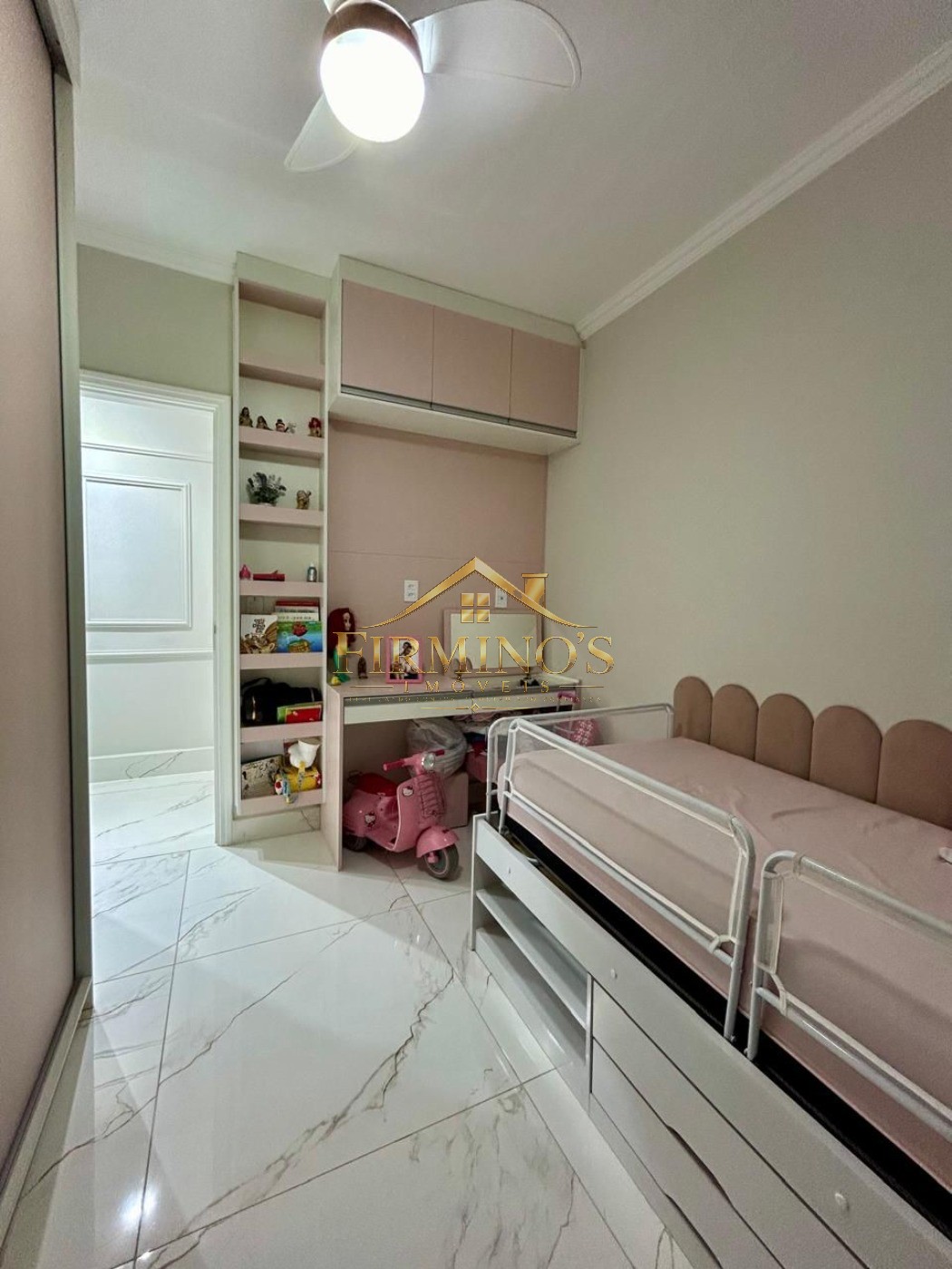 Casa, 3 quartos, 250 m² - Foto 11