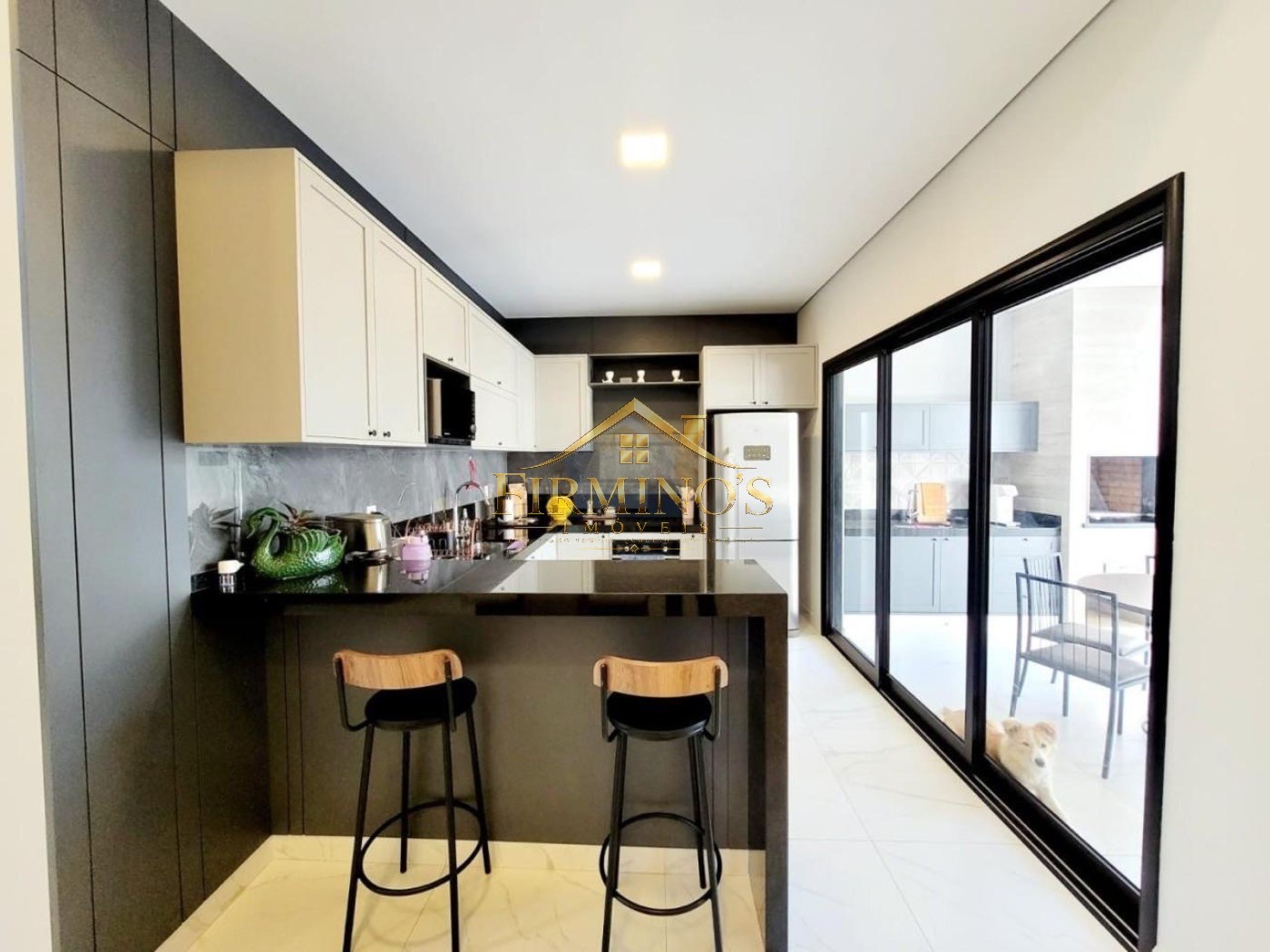 Casa, 3 quartos, 210 m² - Foto 8
