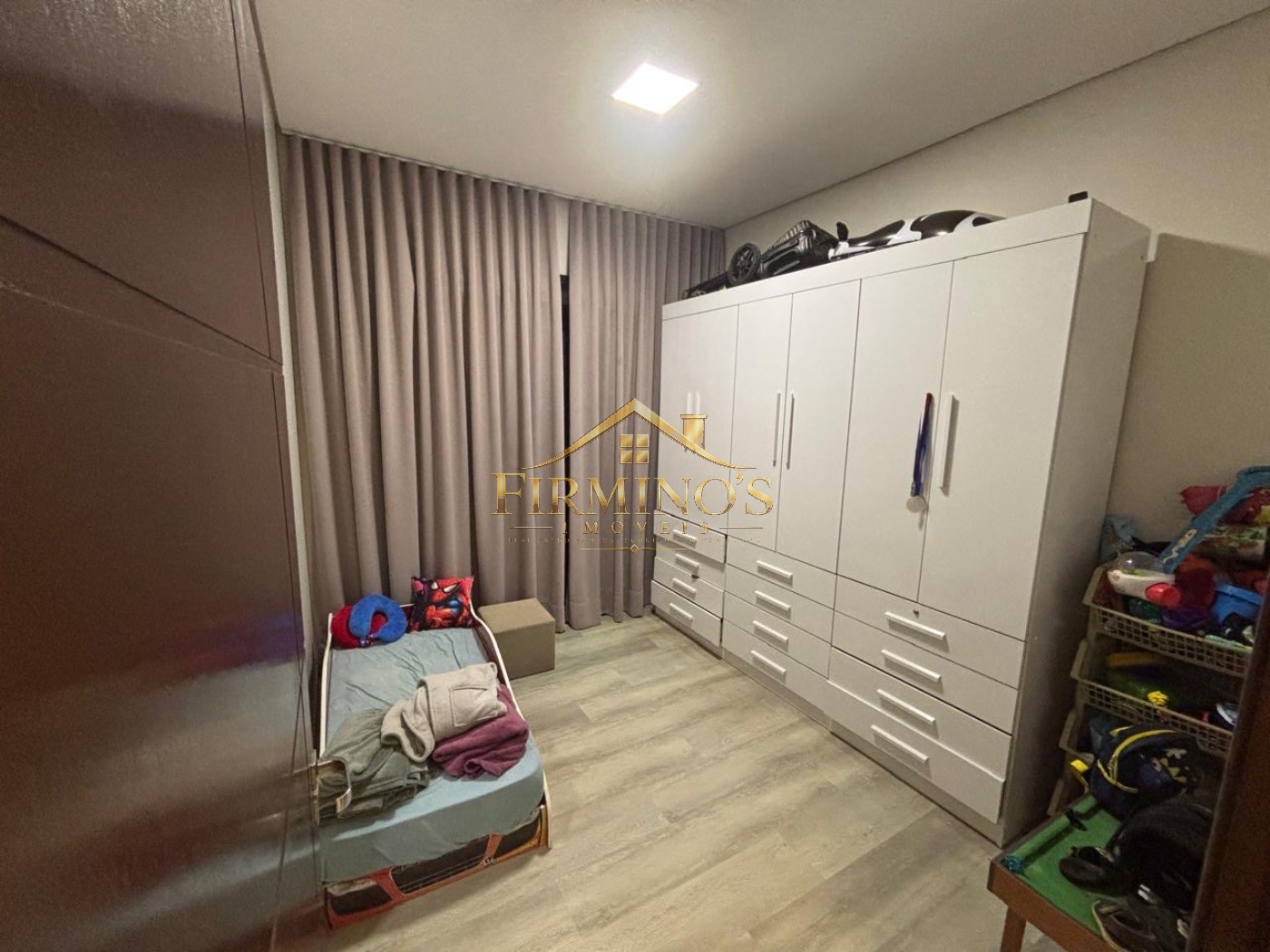 Casa, 3 quartos, 300 m² - Foto 17