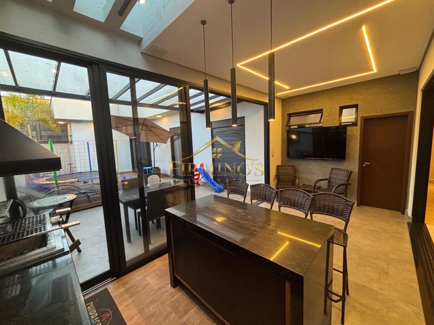 Casa, 3 quartos, 300 m² - Foto 11