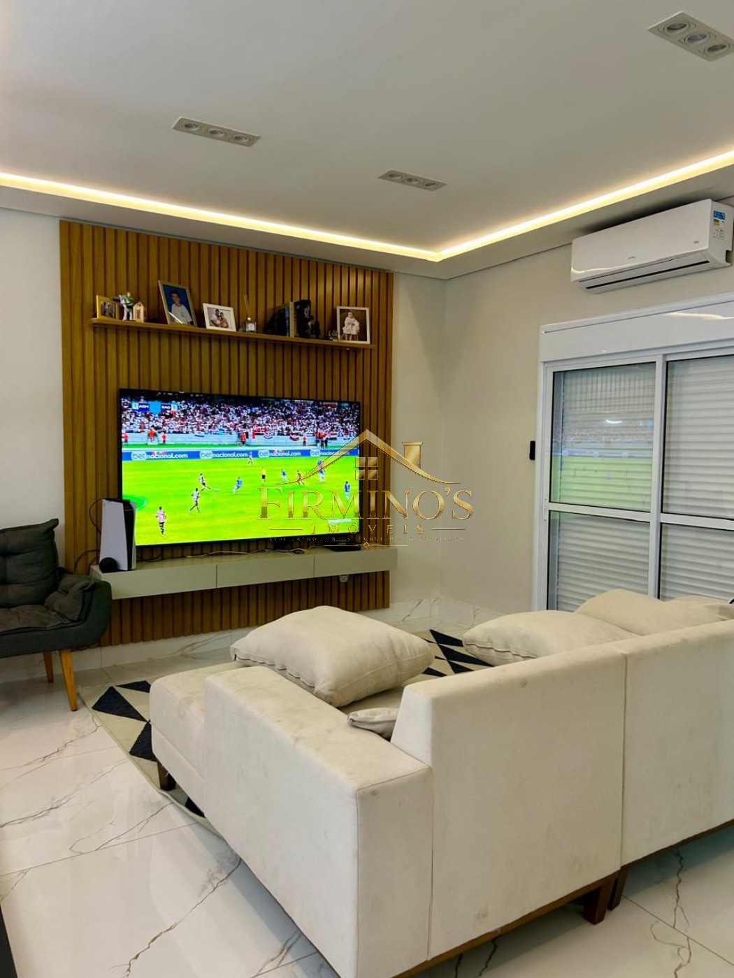 Casa, 3 quartos, 250 m² - Foto 2