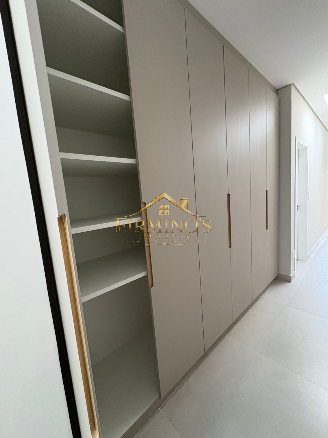 Casa, 4 quartos, 325 m² - Foto 24