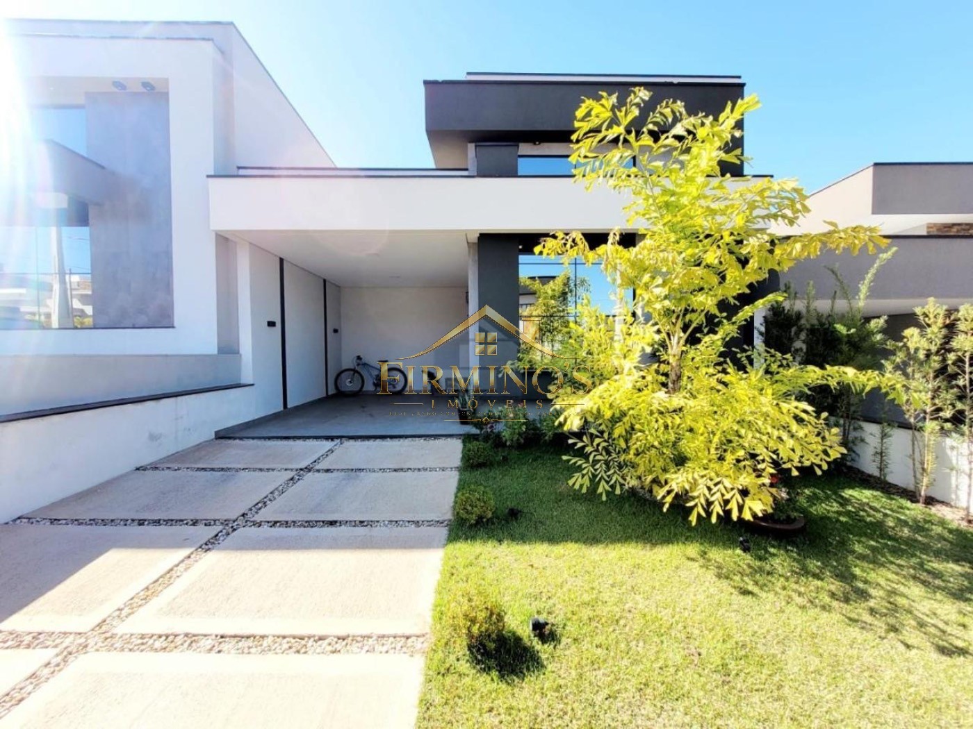 Casa, 3 quartos, 210 m² - Foto 1