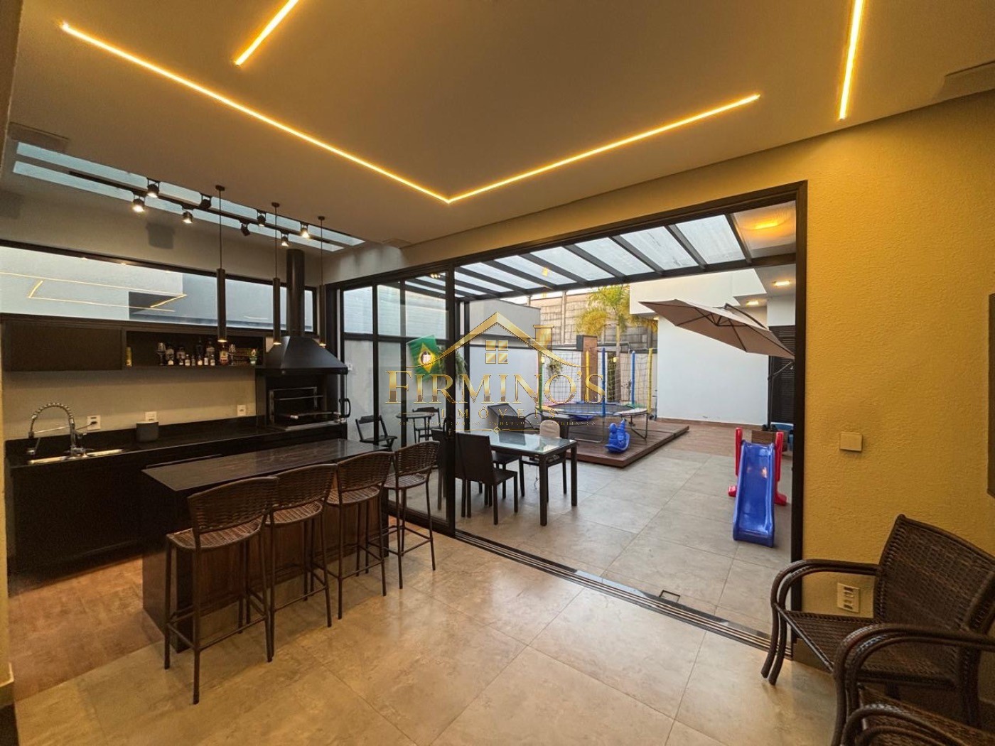 Casa, 3 quartos, 300 m² - Foto 10