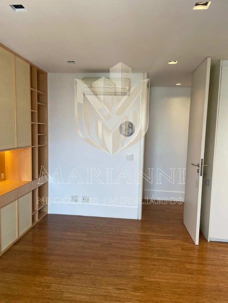 Apartamento, 3 quartos, 390 m² - Foto 9