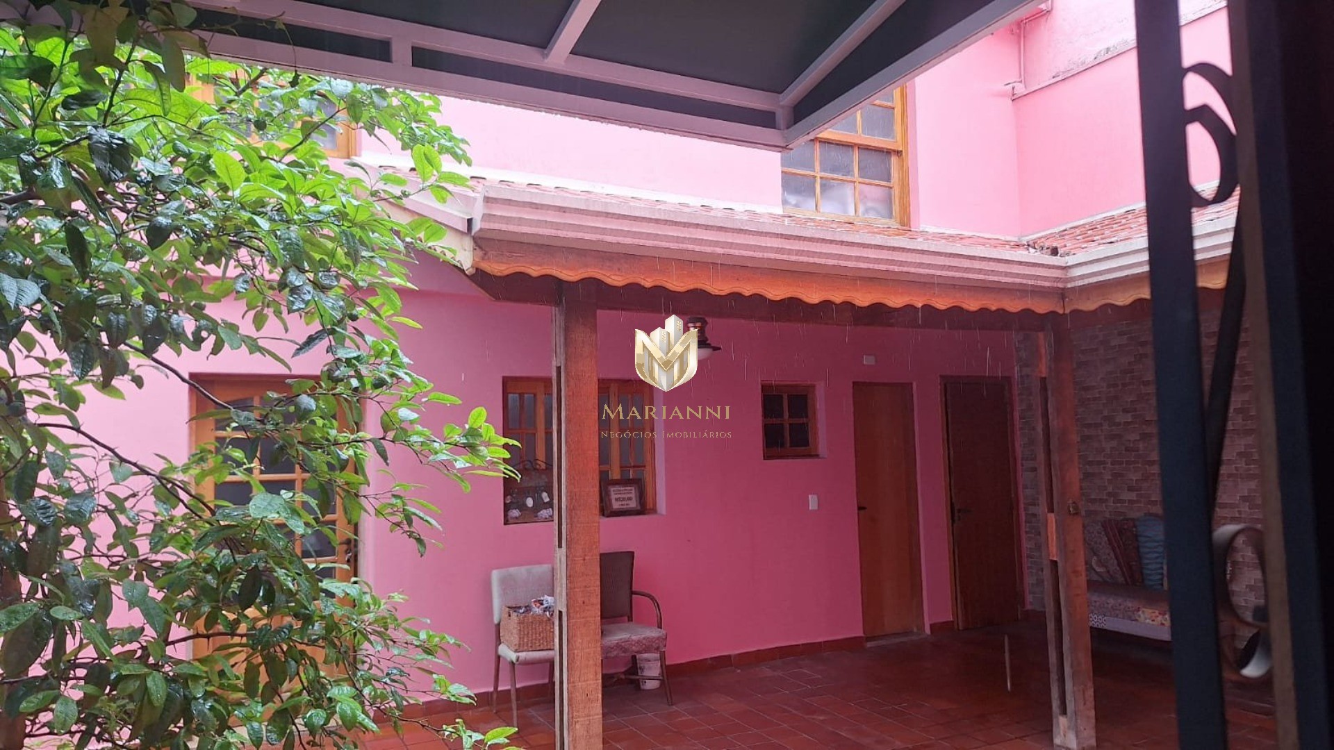Casa, 3 quartos, 250 m² - Foto 2