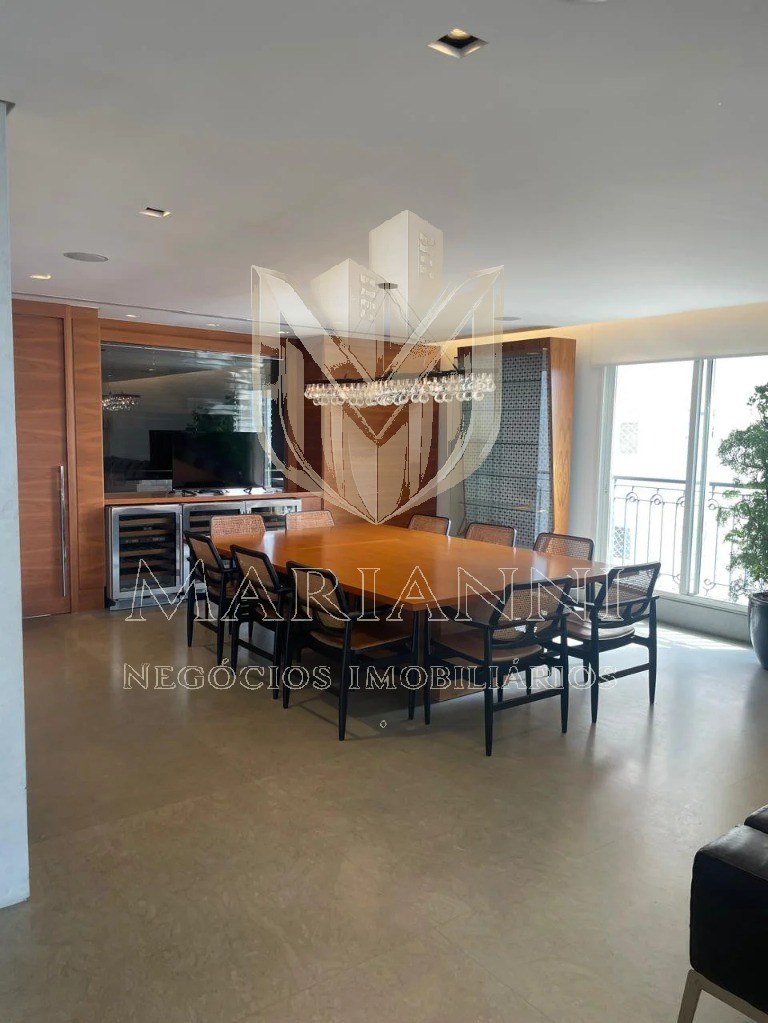 Apartamento, 3 quartos, 390 m² - Foto 1