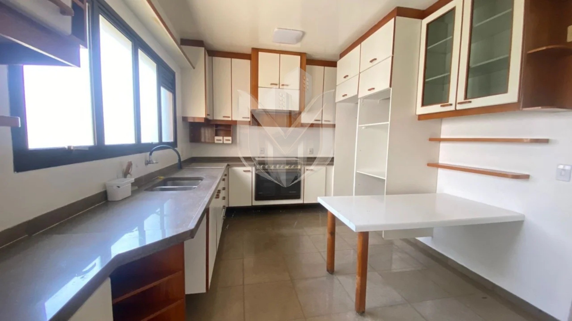 Apartamento, 3 quartos, 210 m² - Foto 11