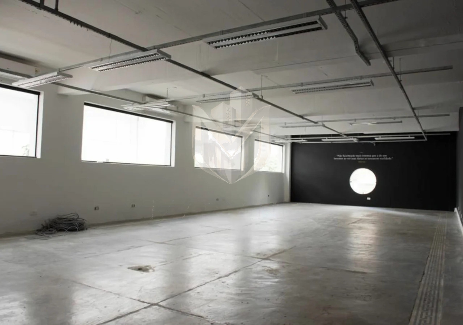 Loja-Salão, 1100 m² - Foto 2