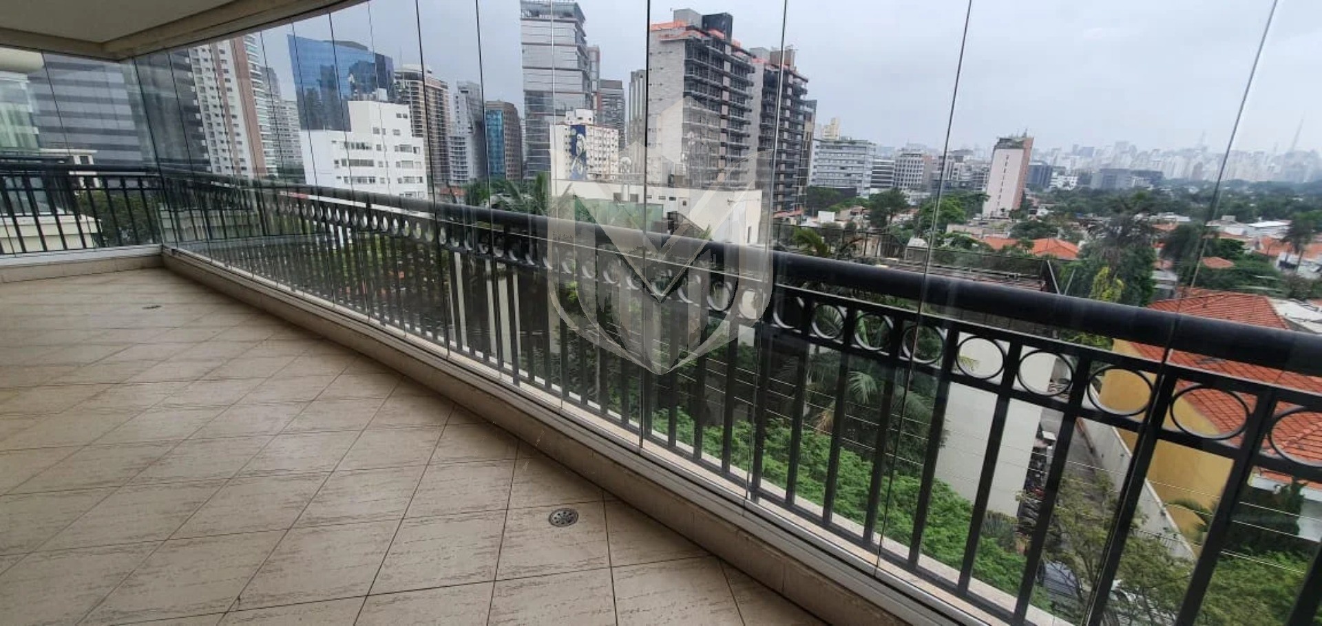 Apartamento, 4 quartos, 213 m² - Foto 1