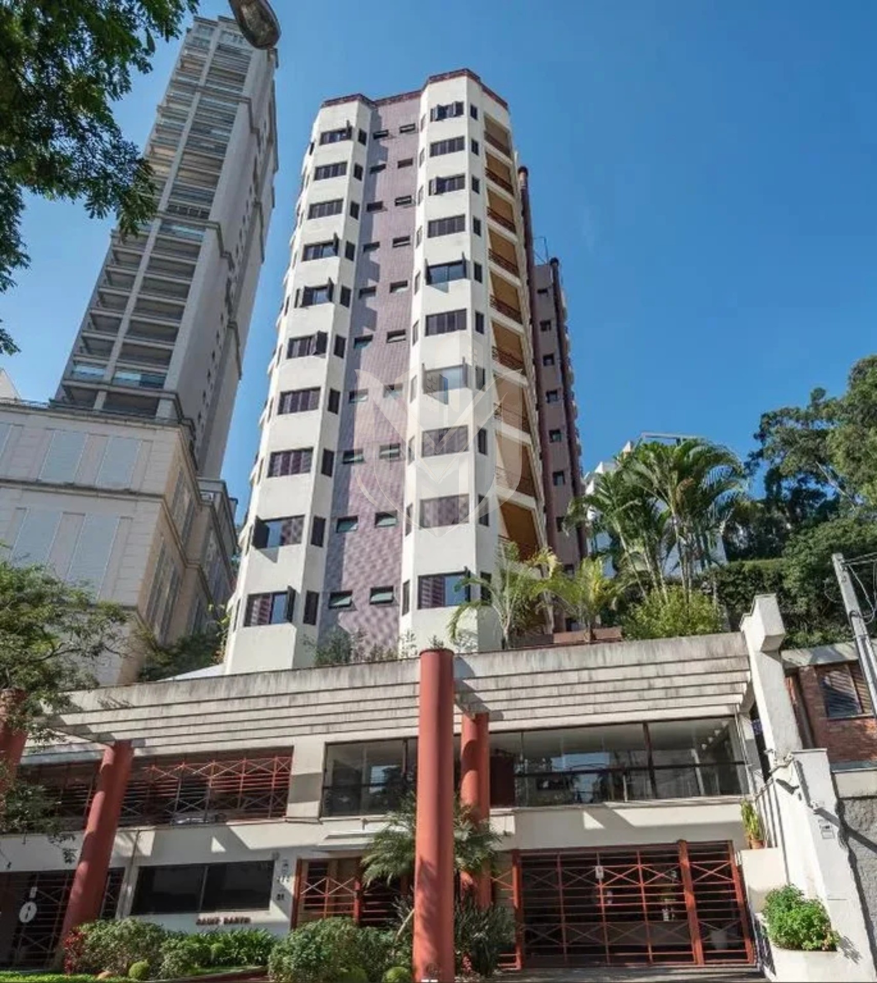 Apartamento, 1 quarto, 550 m² - Foto 1