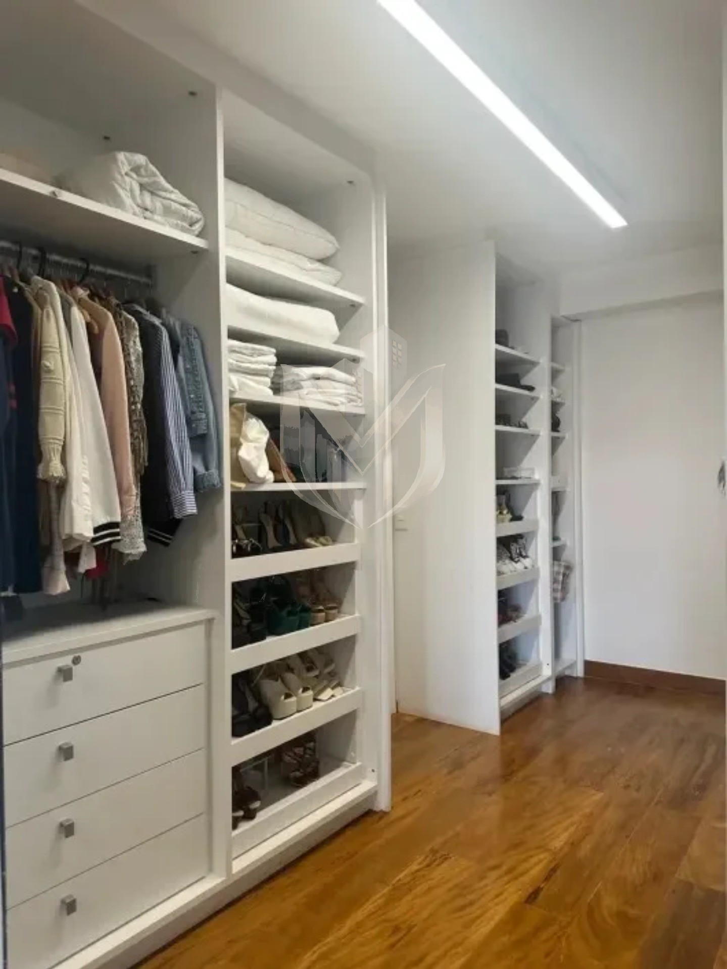Apartamento, 4 quartos, 234 m² - Foto 2
