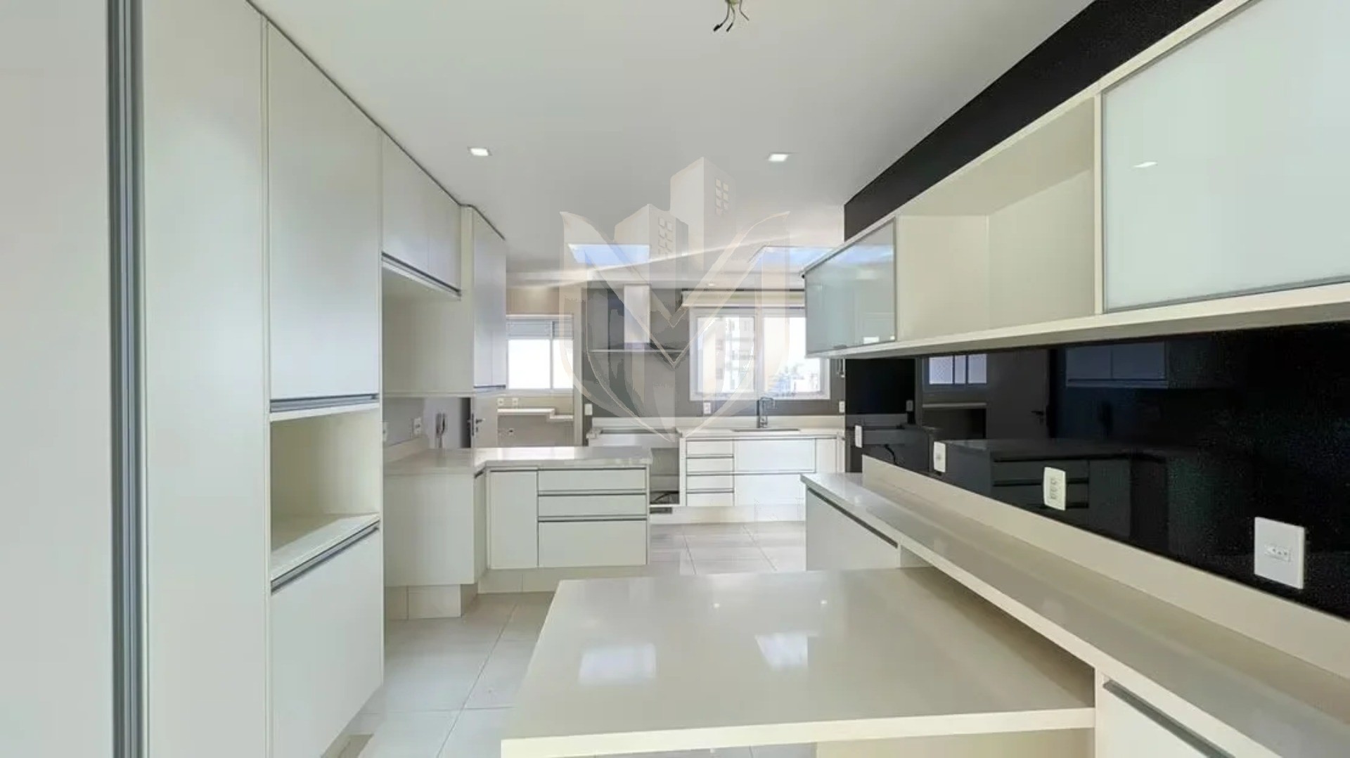 Apartamento, 4 quartos, 228 m² - Foto 13