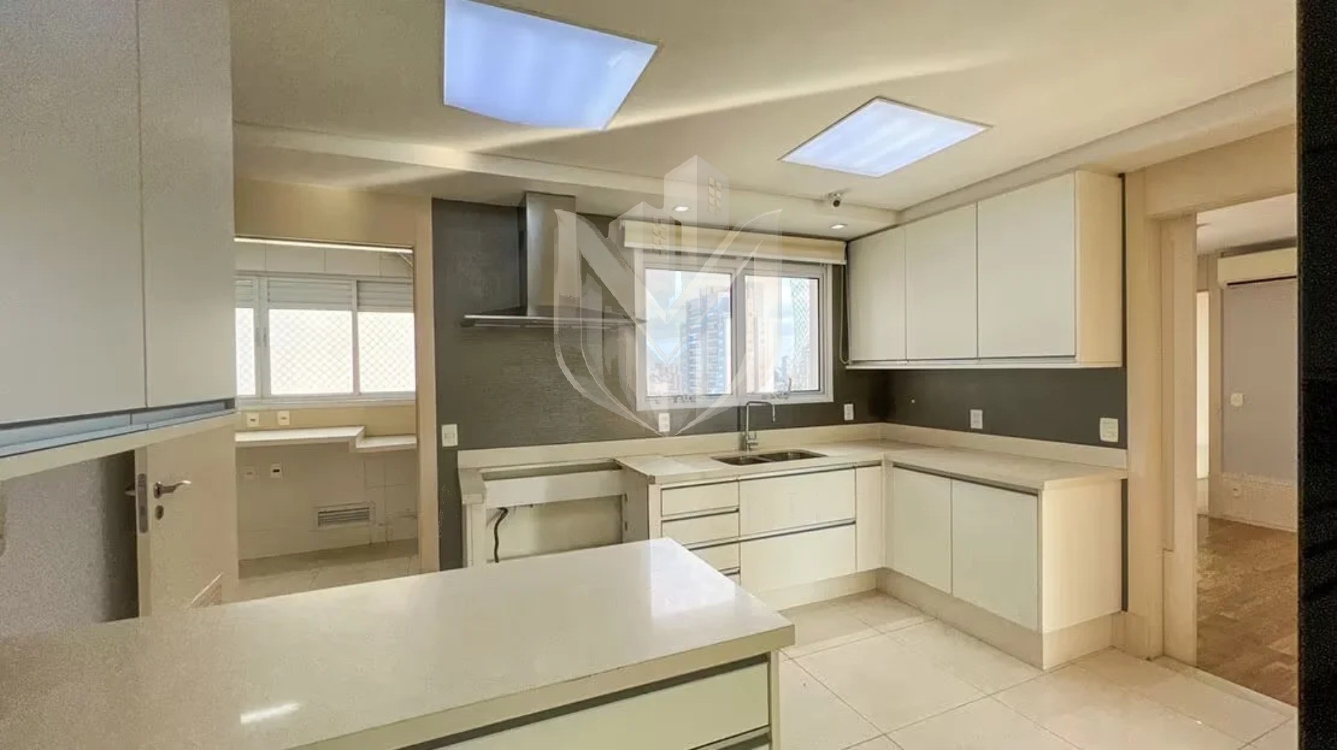 Apartamento, 4 quartos, 228 m² - Foto 14