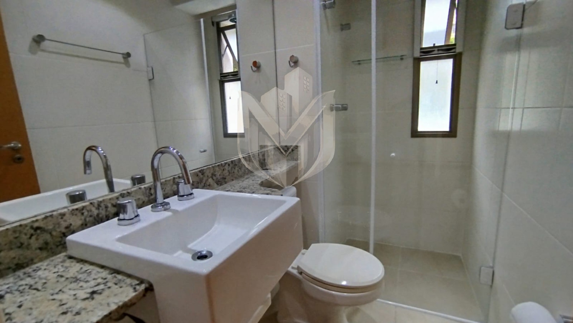 Apartamento, 3 quartos, 160 m² - Foto 2